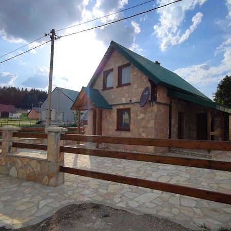 זבליאק Guesthouse Mg מראה חיצוני תמונה