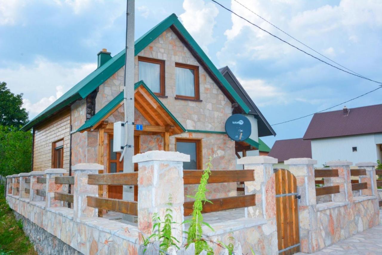 זבליאק Guesthouse Mg מראה חיצוני תמונה