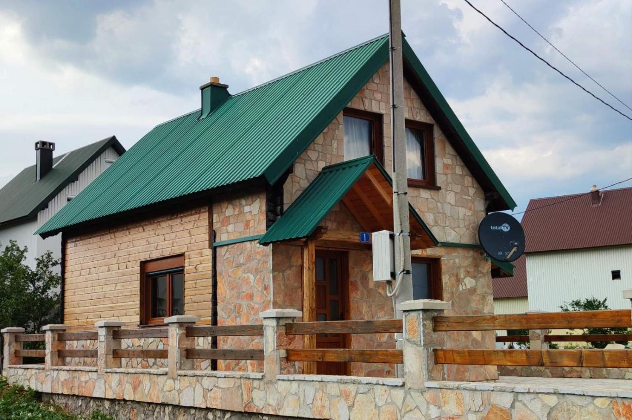 זבליאק Guesthouse Mg מראה חיצוני תמונה