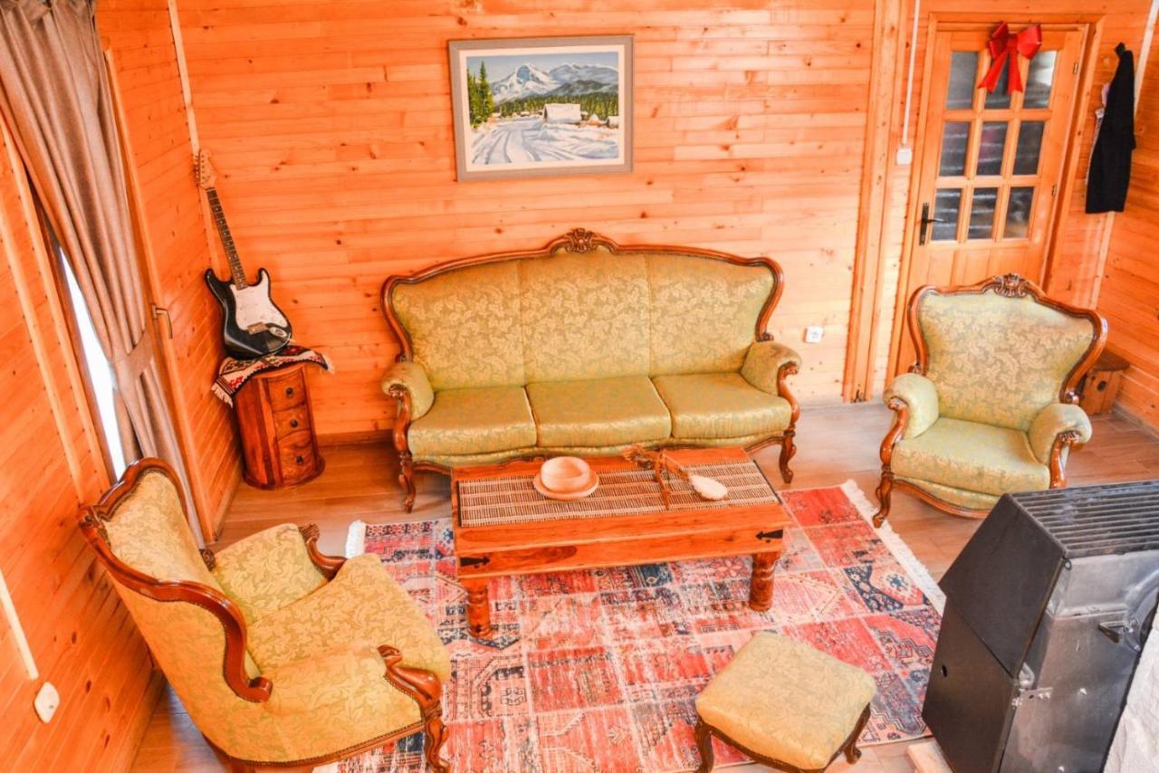 זבליאק Guesthouse Mg מראה חיצוני תמונה